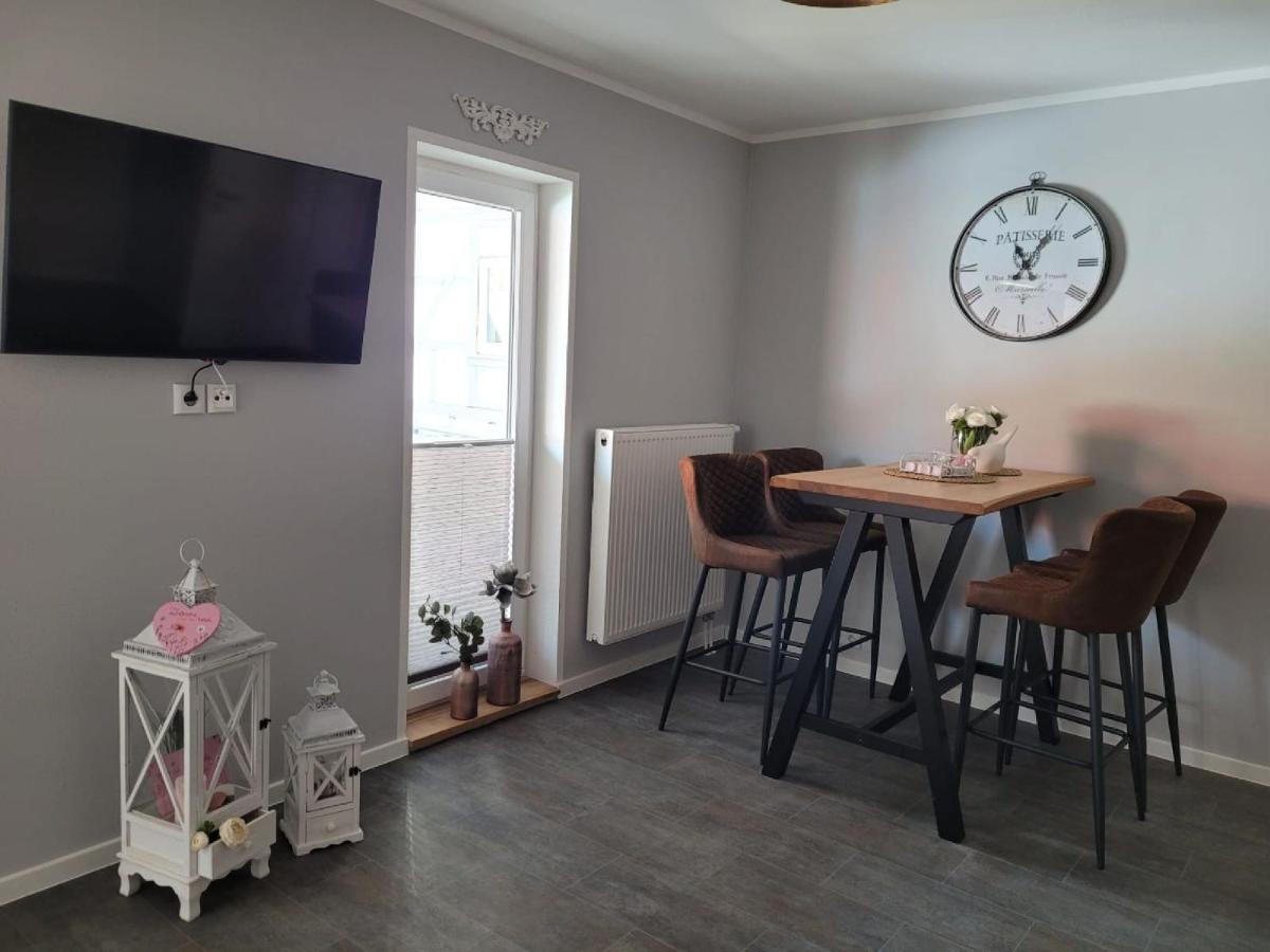 Sternadelshof Appartement Grabe Buitenkant foto